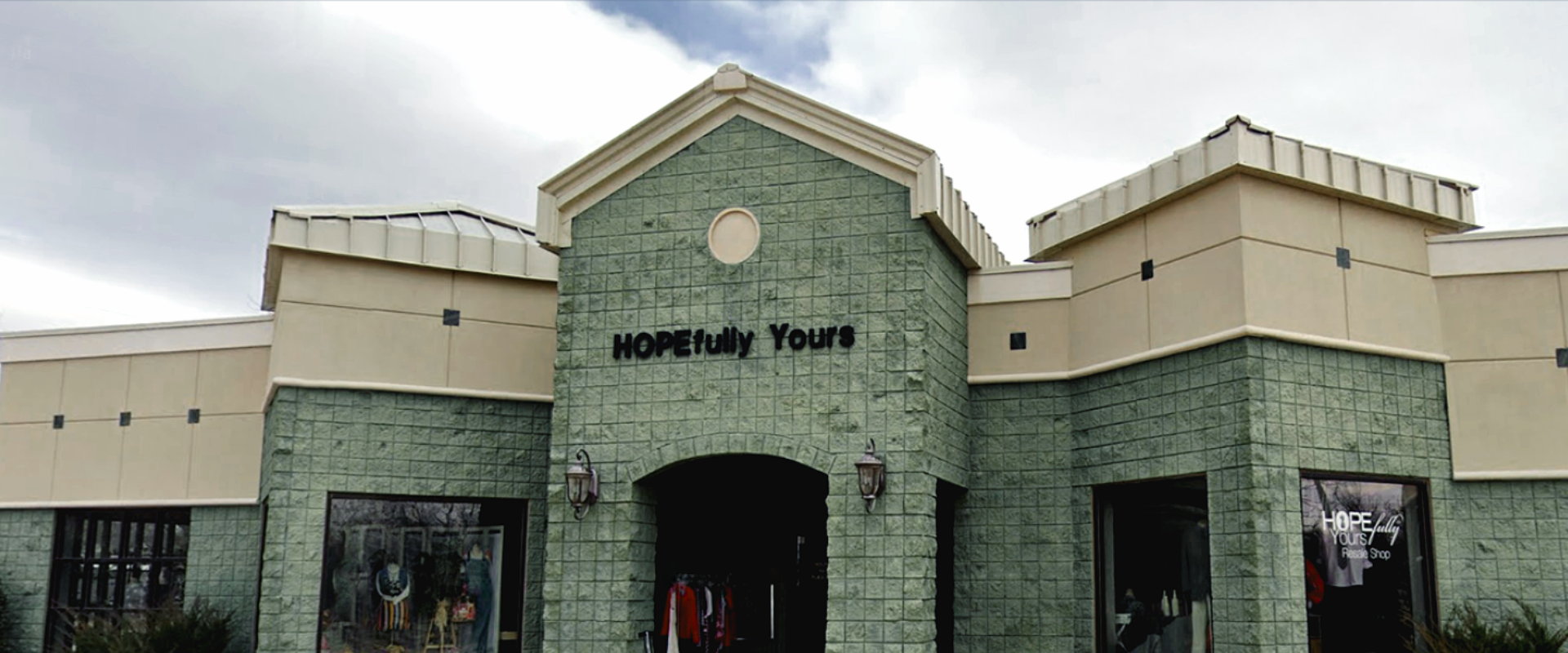 Store Website Header